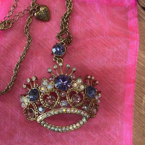 Vintage Betsey Johnson Gold and Purple Crown Pendant Necklace - Picture 2 of 3